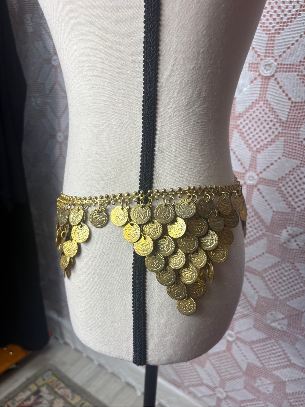 Gold Coin Charm Belt - Picture 5 of 9
